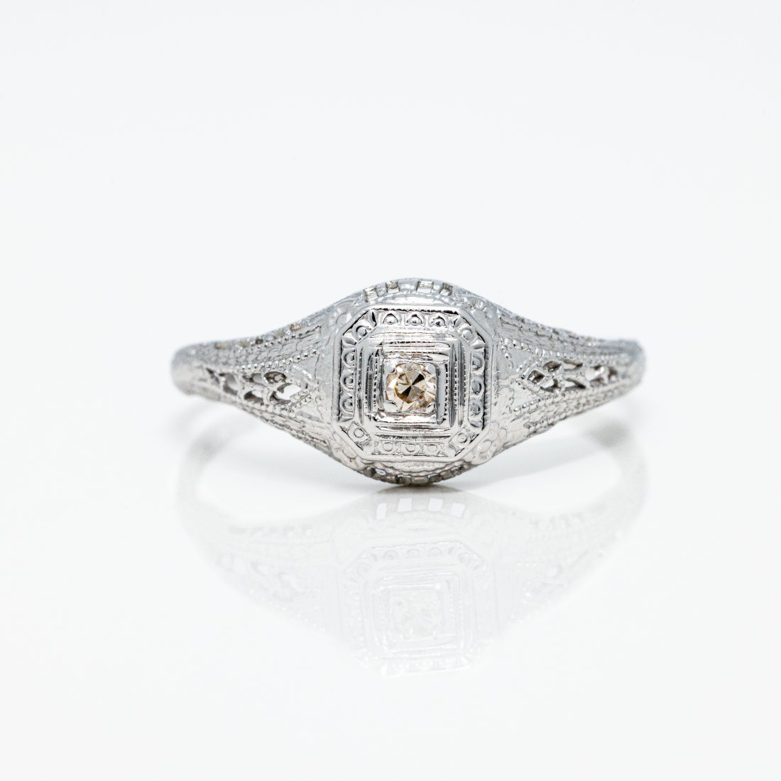 Antique 18kt White Gold Deco Filigree Diamond Ring (1 of 7)