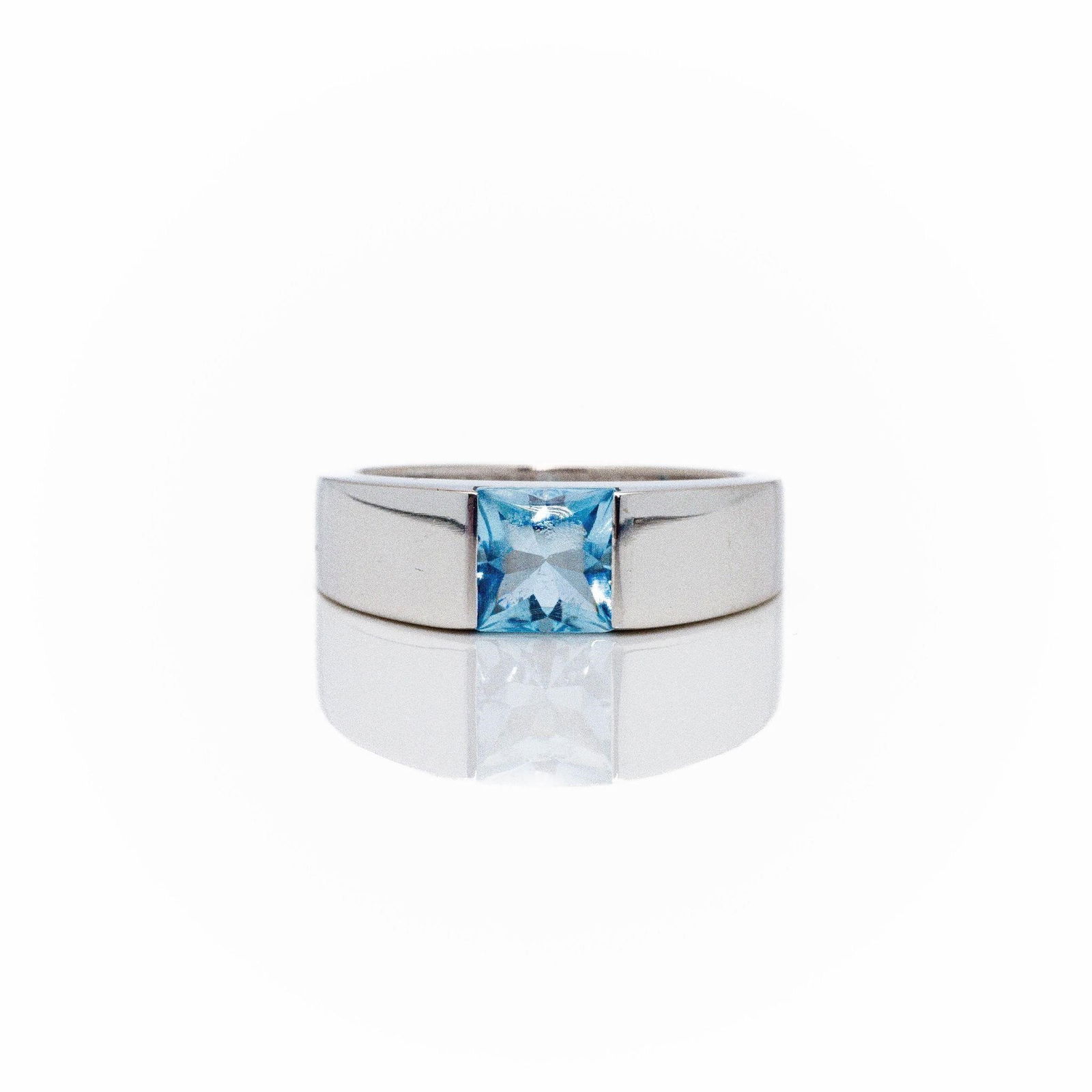 Cartier Tank 18K White Gold Aquamarine Gem Ring (1 of 9)
