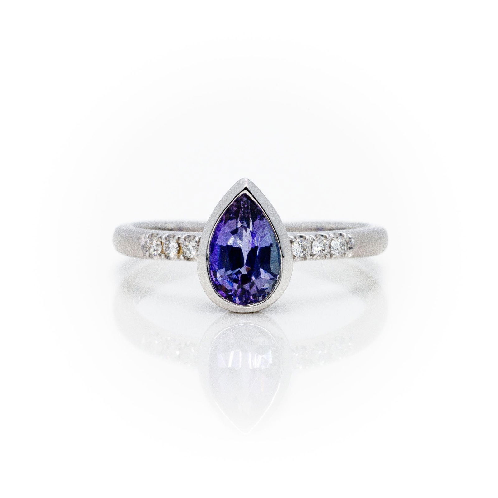 14kt Gold Natural Unheated Tanzanite Diamond Ring (1 of 7)