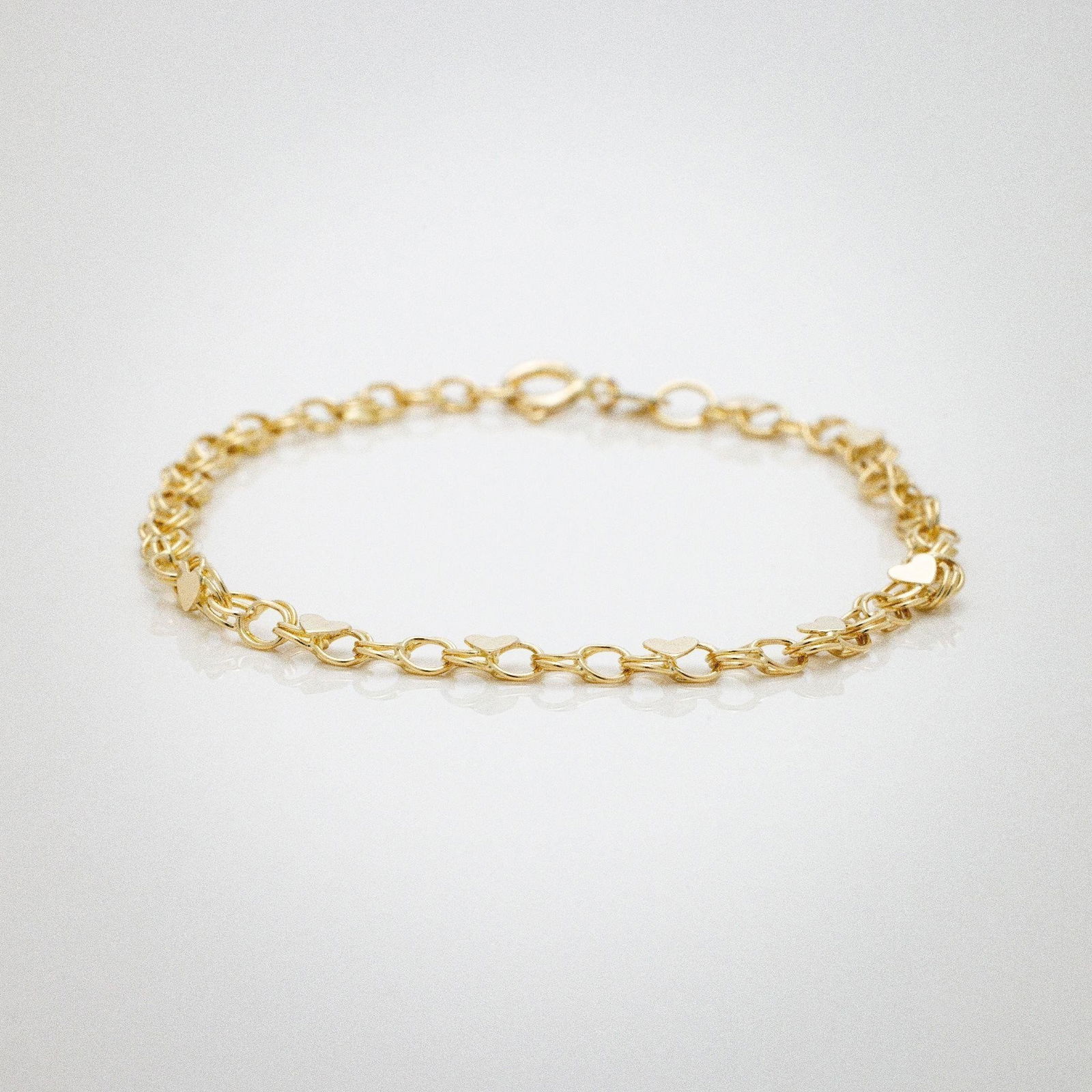 14kt Solid Yellow Gold 5 Inch Heart Link Bracelet (1 of 10)