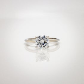 14kt Gold 1.7 Carat Round Diamond Engagement Ring