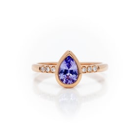 14kt Gold Natural Unheated Tanzanite Diamond Ring