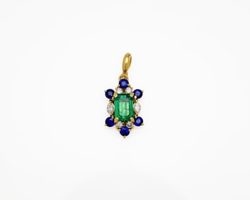 18kt Yellow Gold Emerald Sapphire Diamond Pendant
