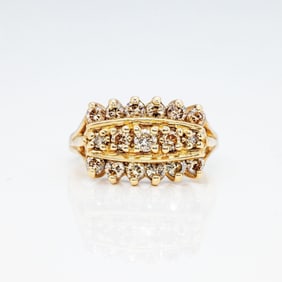 Vintage 10kt Gold Champagne Diamond Cocktail Ring