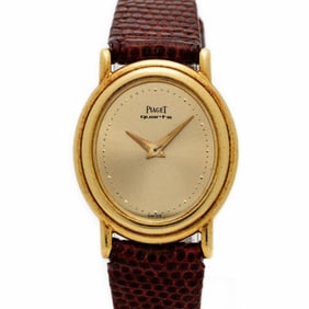 Piaget Oval Cal. 7p2 18kt Yellow Gold Watch