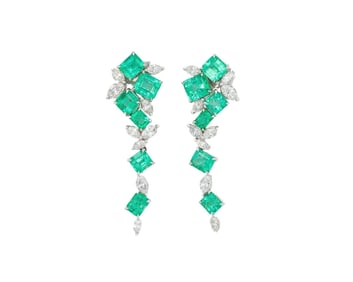 18kt White Gold 3.54ctw Emerald Diamond Earrings