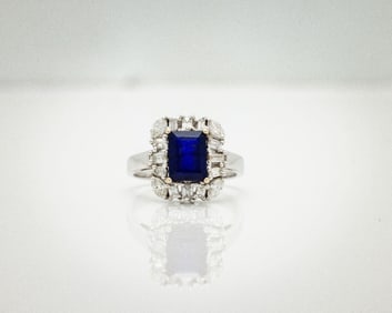 14K White Gold 2.60ct Sapphire Diamond Halo Ring