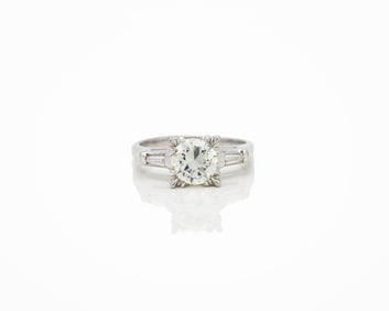 Antique Art Deco Platinum Diamond Engagement Ring