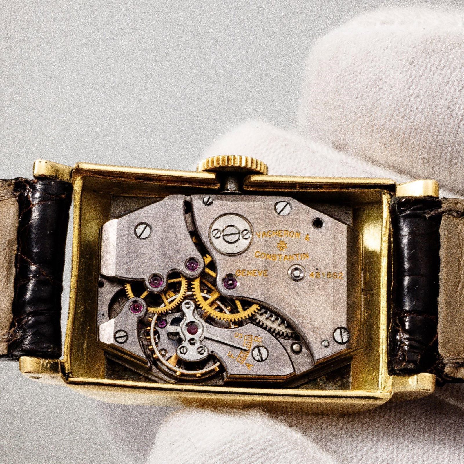 Vacheron Constantin 18kt Gold Deco Cal 458 Watch - 6