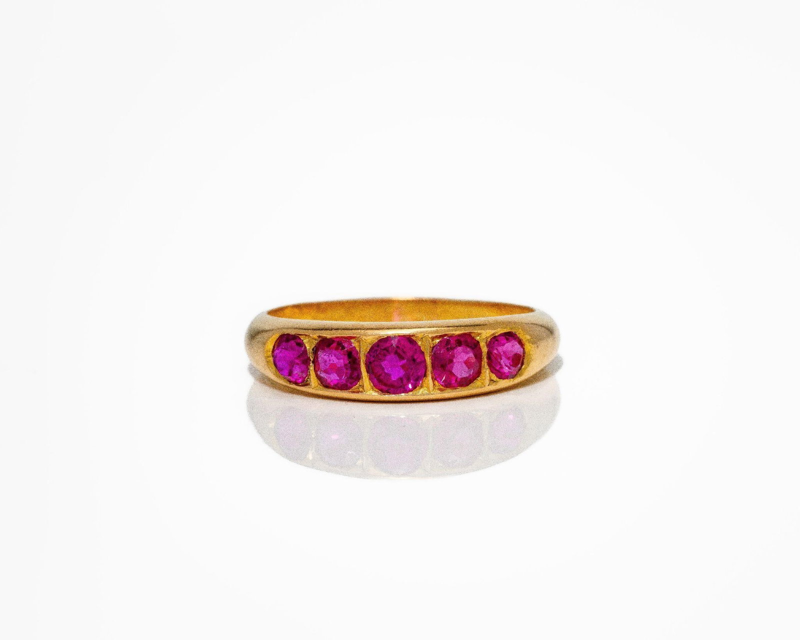 Vintage 22kt Yellow Gold Burmese Ruby Band Ring (1 of 3)
