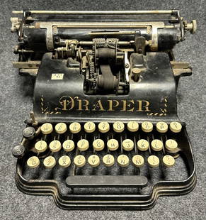 Rare Antique Early 1900s Draper Typewriter: Appears to be complete. 15" wide x 11.5" x 5.5"