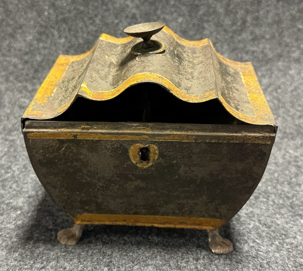 Antique Ca. 1840 English Toleware Tea Caddy (1 of 7)