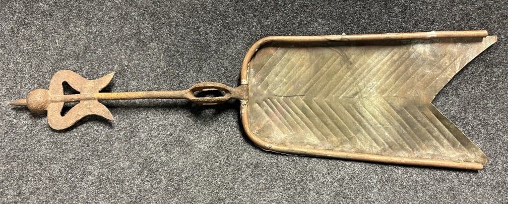 Antique Ball Tip Copper & Cast Iron Weathervane Directional (1 of 8)