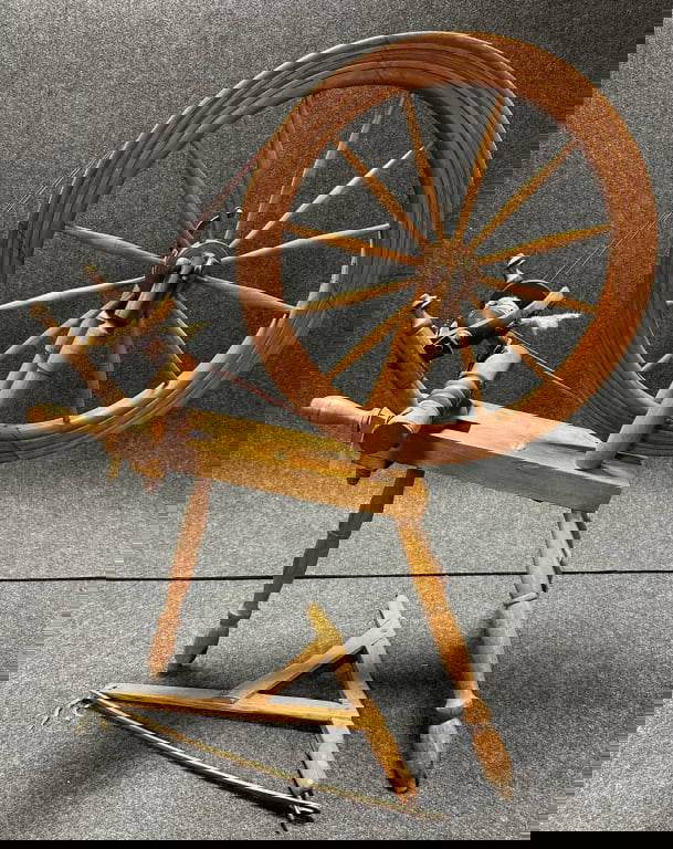 Antique 19th Century Spinning Wheel Auction