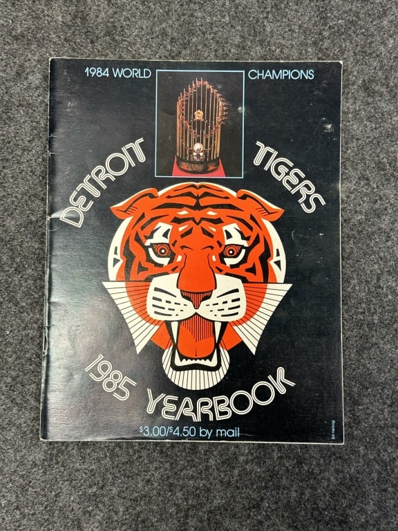 1985 DETROIT TIGERS BASEBALL YEARBOOK MAGAZINE 36X VERY GOOD CONDITION, MINOR WEAR, ANDERSON, (1 of 20)