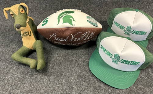 SIGNED MICHIGAN STATE UNIVERSITY BRAD VAN PELT 200 SEE ALL PHOTOS FOR A BETTER IDEA ON CONDITION: SEE ALL PHOTOS FOR A BETTER IDEA ON CONDITION