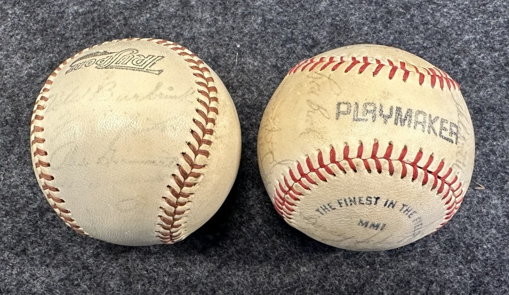 PAIR 50S & 70S ST LOUIS CARDINALS TEAM 20X AUTOGRA RAWLINGS PLAYMAKER BRAND. RED SCHOENDIENST, TED (1 of 12)