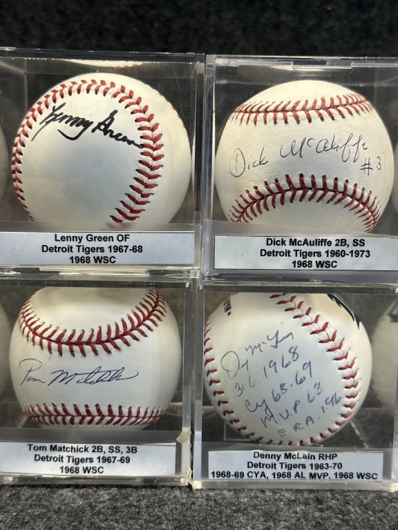 LOT OF 4 1968 WORLD SERIES CHAMPIONS DETROIT TIGER ALL SIGNED ON VARIOUS RAWLINGS BASEBALLS SOME (1 of 6)