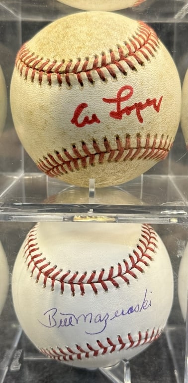 LOT OF 2 PITTSBURG PIRATES HALL OF FAMES PLAYERS S LOPEZ ON RAWLINGS OFFICIAL NATIONAL LEAGUE GAME: LOPEZ ON RAWLINGS OFFICIAL NATIONAL LEAGUE GAME USED BASEBALL, MAZEROSKI ON RAWLINGS OFFICIAL MAJOR LEAGUE BASEBALLL