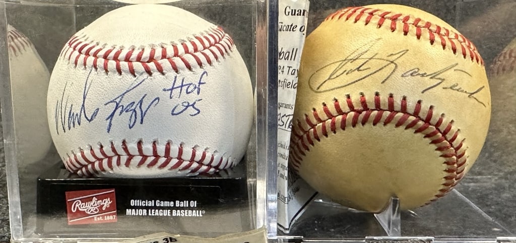 LOT OF 2 HALL OF FAME PLAYERS SIGNED AUTOGRAPHED B BOGGS INSCRIBED "HOF 05" ON RAWLINGS OMLB, YAZ ON (1 of 4)