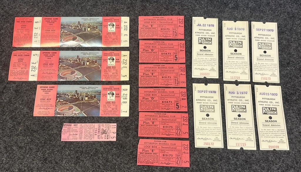 LOT OF 15 ORIGINAL PITTSBURGH PIRATES ROBERTO CLEM GREAT ORIGINAL LOT OF 10 TICKET STUBS FROM 1970 & (1 of 8)