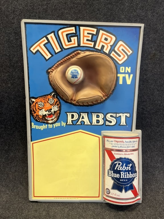 ORIGINAL 1970S DETROIT TIGERS VACUUM FORM PABST BL GREAT ORIGINAL SIGN IN GREAT CONDITION OVERALL: MEASURES 48" X 30" OVERALL