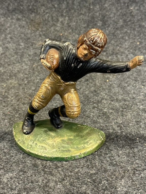 INCREDIBLE EARLY 1920S FOOTBALL PLAYER DOORSTOP OR AMAZING ORIGINAL SURFACE LIGHT WEAR AS SHOWN: AMAZING ORIGINAL SURFACE