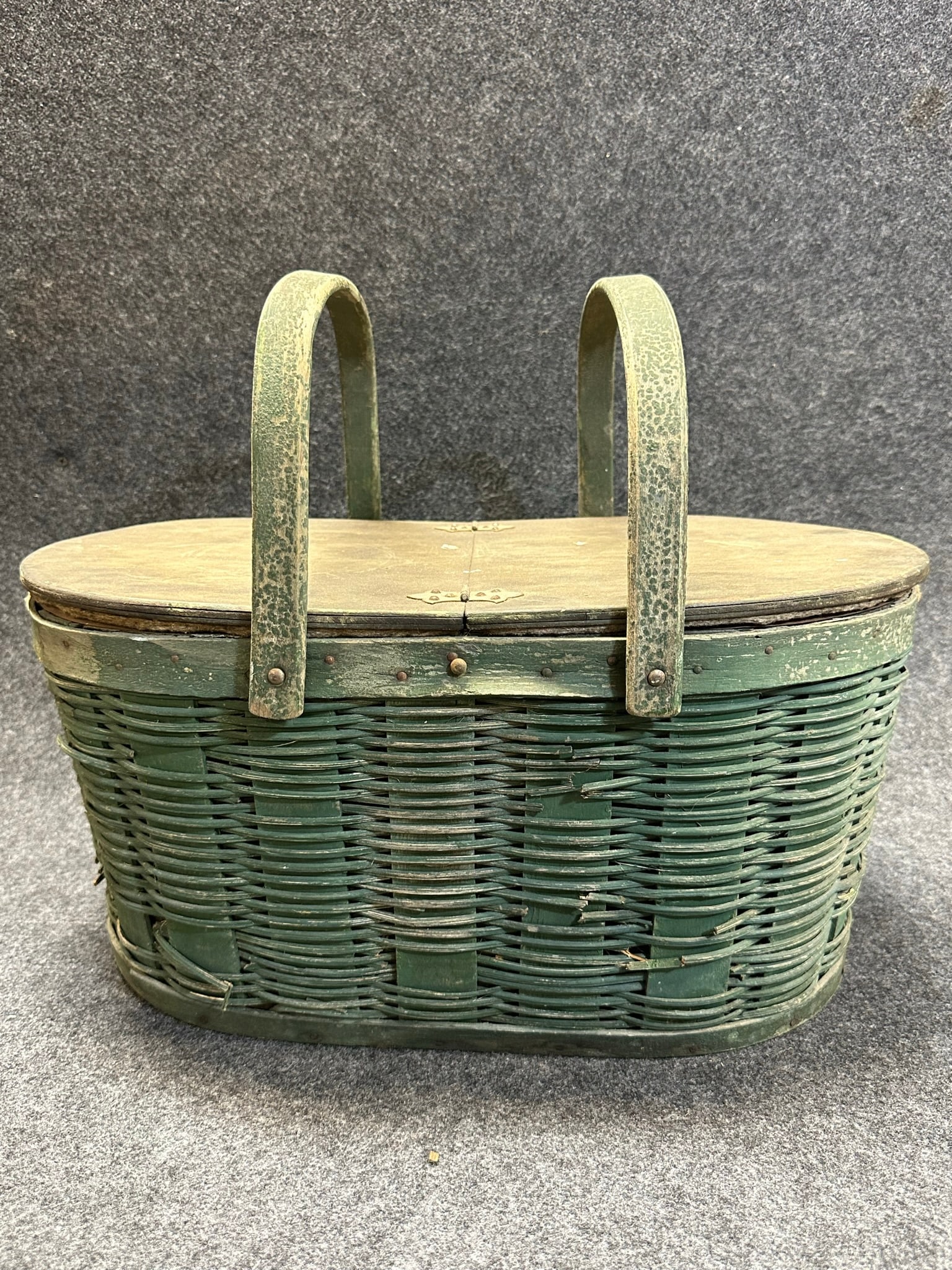 Antique Early 1900s Green Painted Wicker Metal Lined Picnic Basket (1 of 6)