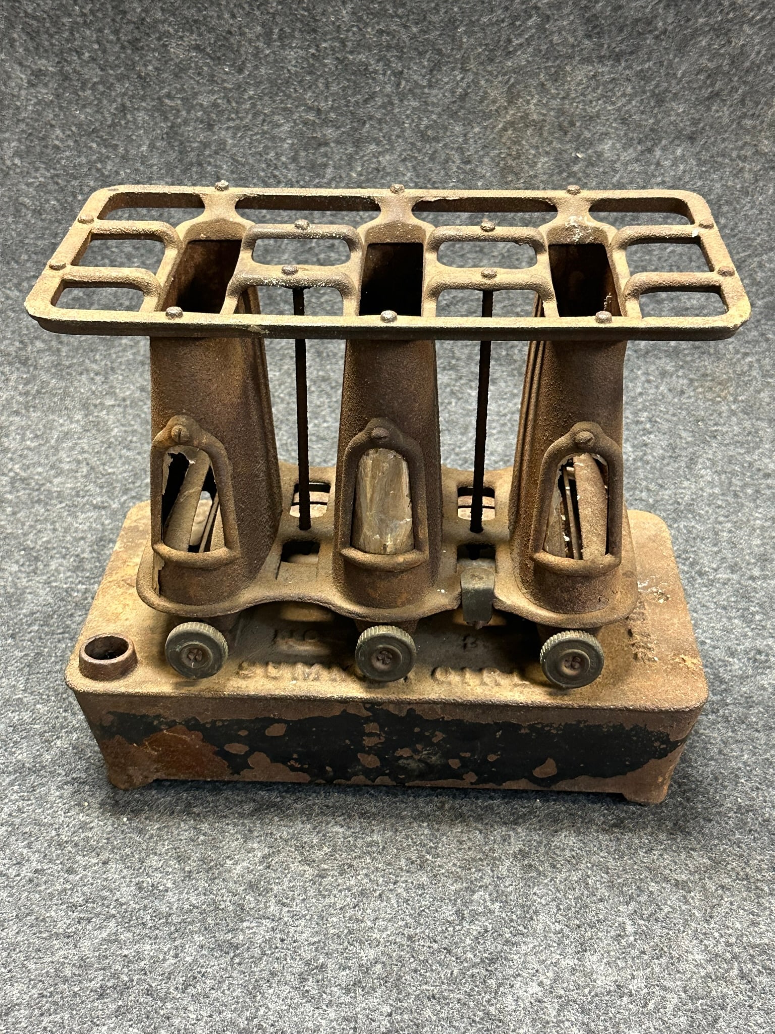 Rare Taylor & Boggis No 3 Pat'd 1883 3 Burner Sadiron Heater (1 of 5)