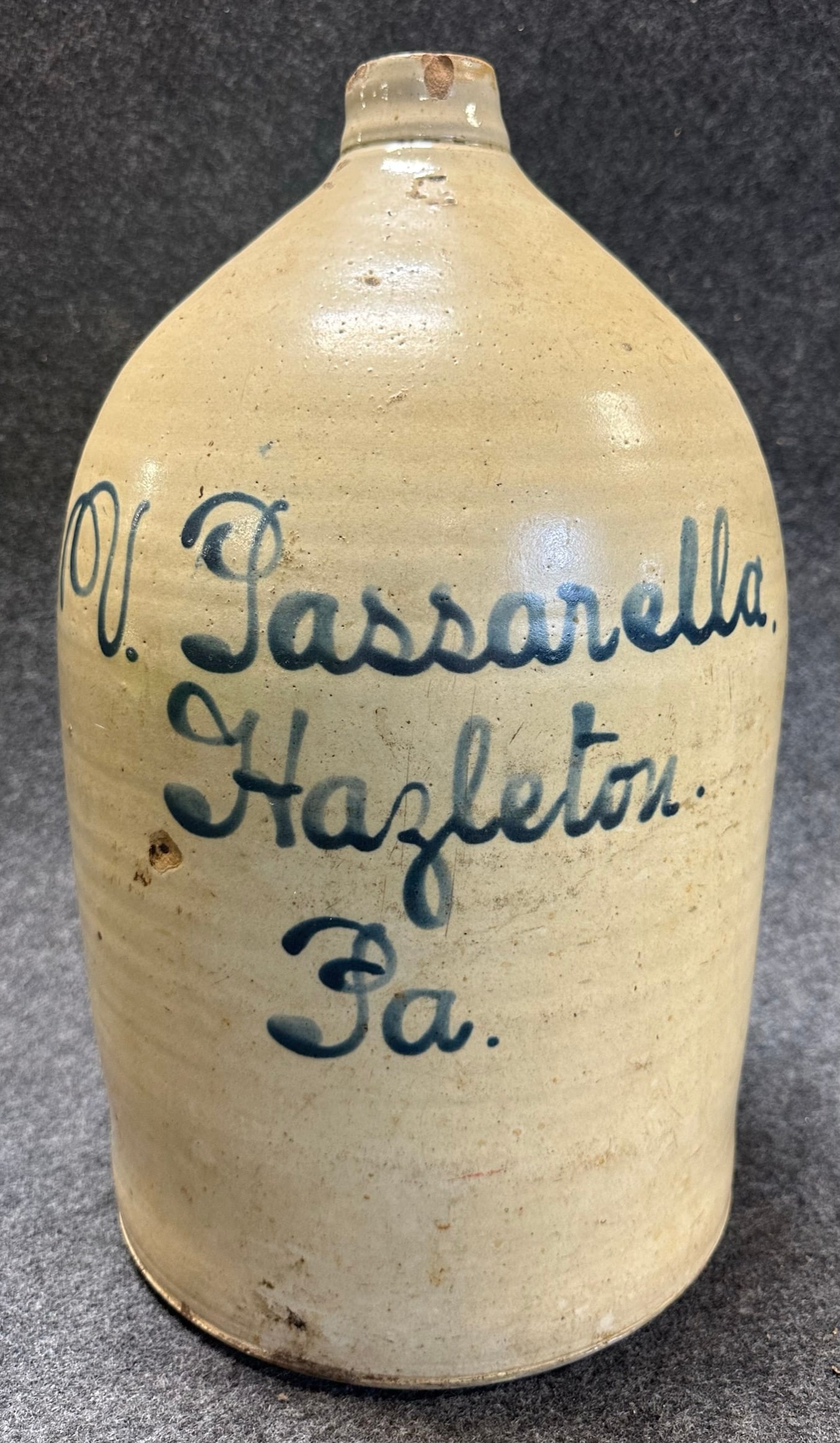 18" V. Passarella Hazleton PA Blue Decorated 5 Gallon Stoneware Jug (1 of 5)