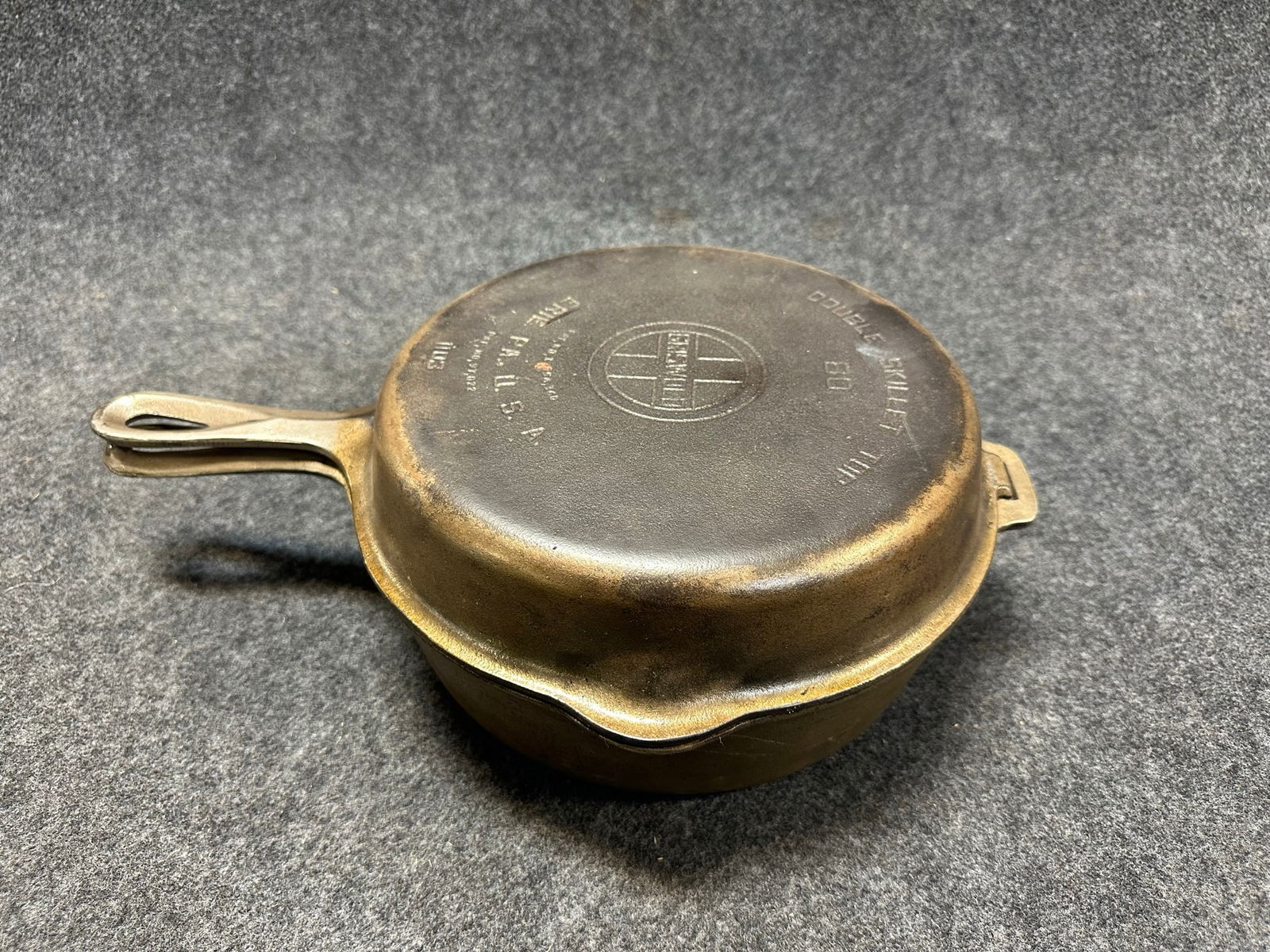 Rare Griswold Double Skillet Top & Bottom 80 1102 & 1103 (1 of 7)
