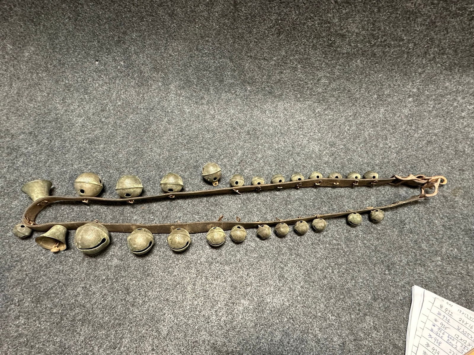 6' Antique Leather Reindeer Cow Sleigh Bells w/ 26 Bells (1 of 8)