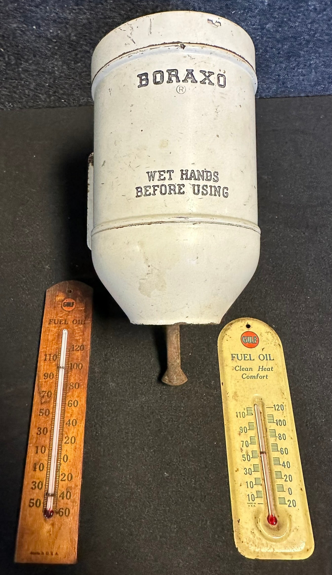 Lot 3 Boraxo Soap Dispenser & Pair Gulf Oil Thermometers (1 of 5)