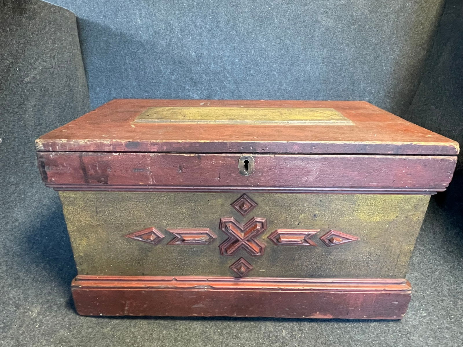 Antique 1870s-80s John Studebaker Marked Yellow Mustard & Red Painted Carpenters Chest (1 of 4)