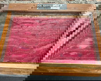 Antique 1950s-60s Buck Knifes Wooden Display Case w/ Glass Top