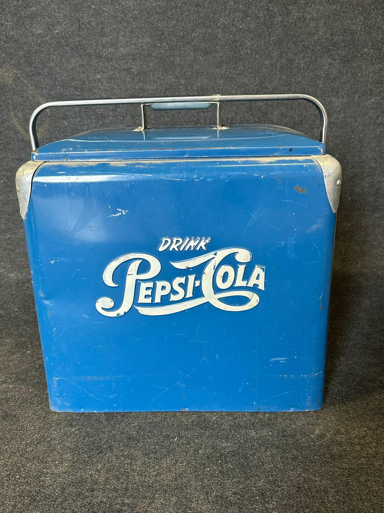 Vintage 1940s Pepsi Cola Blue Embossed Metal Soda Pop Cooler w/ Interior & Tray (1 of 8)