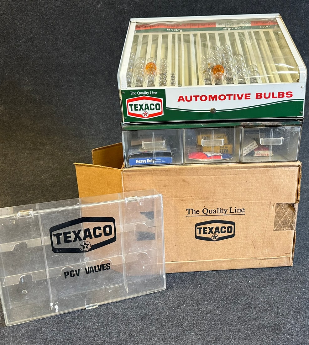 NOS Texaco Service Station Light Bulb Display & Assortment of Original Stock (1 of 6)