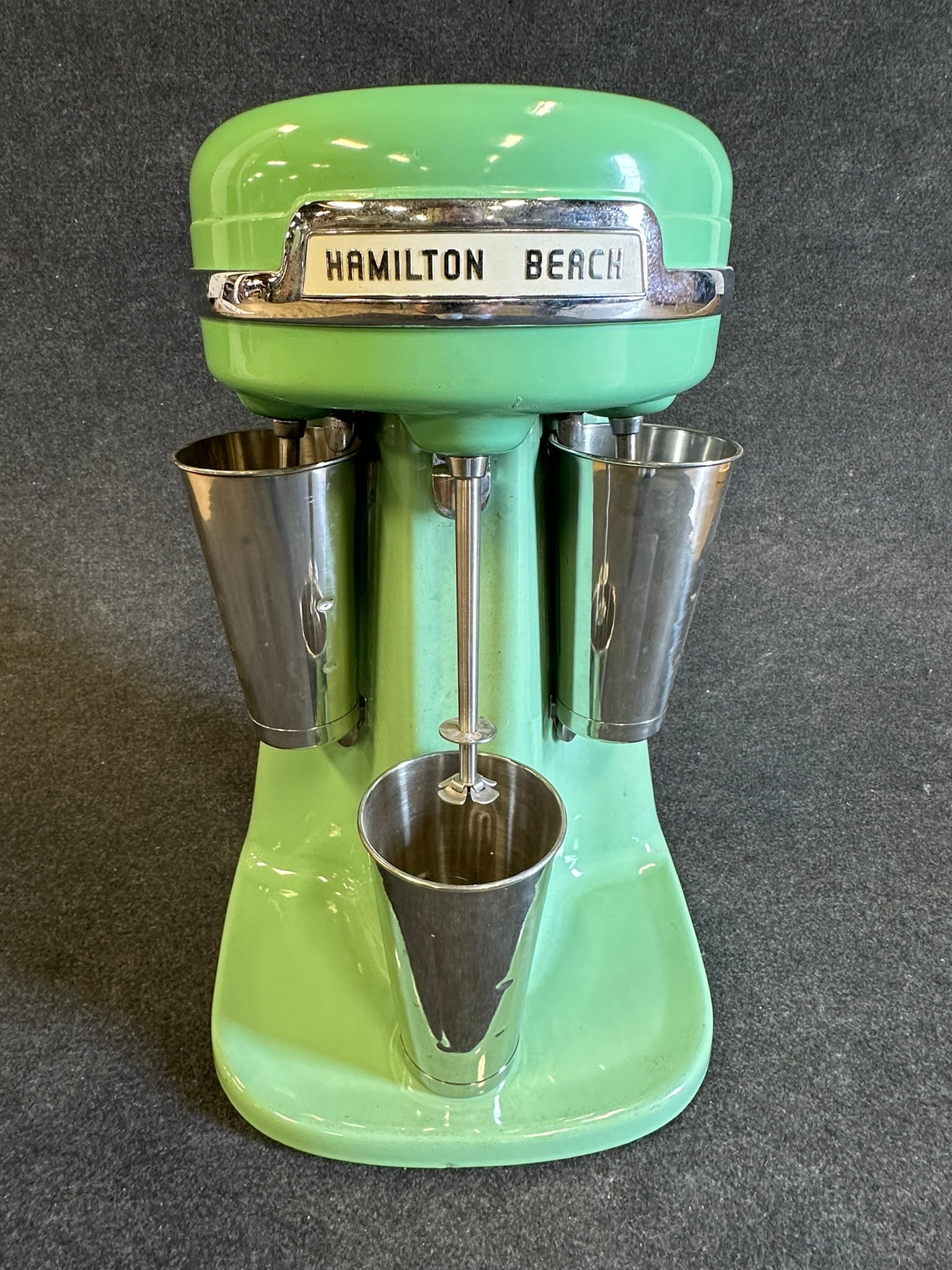 Vintage Hamilton Beach Milkshake Malt Jadite Color Triple Multi Mixer (1 of 6)