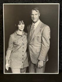Large 11"x14" Signed Photo of Gordie & Colleen Howe