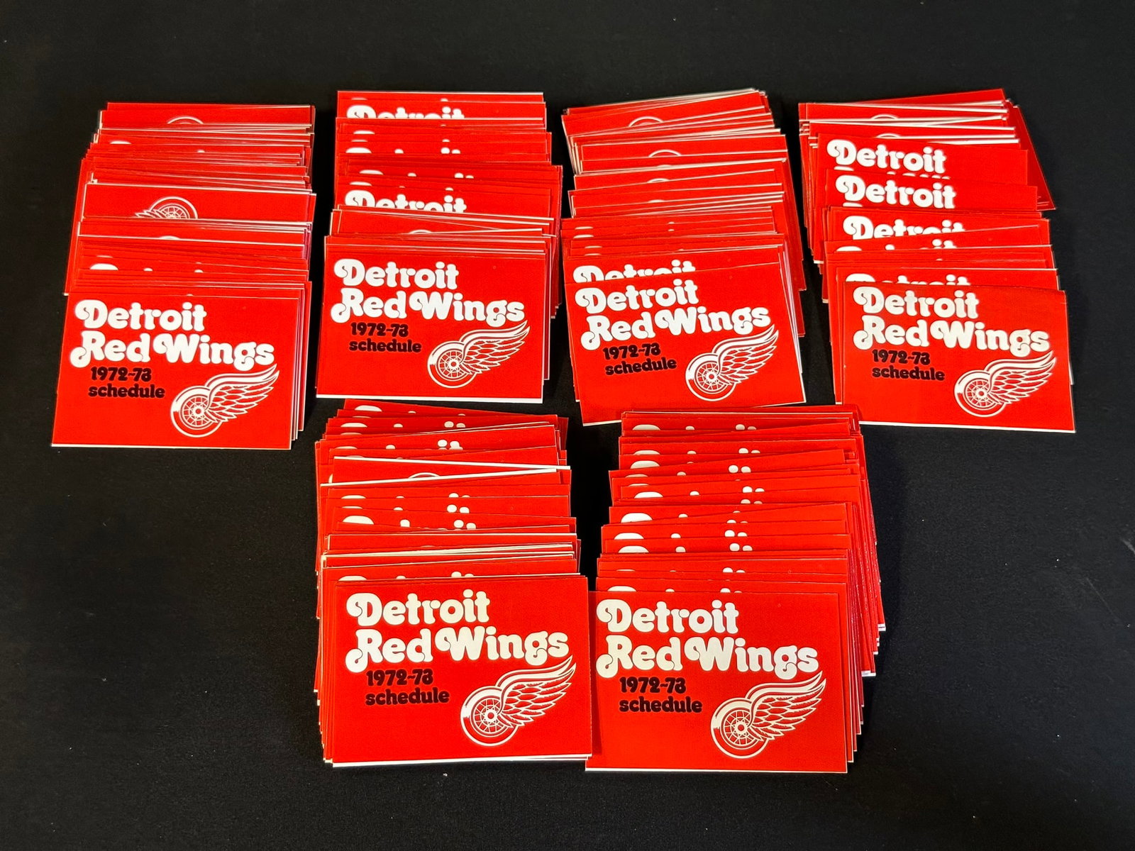 Lot 325+ Detroit Red Wings 1972-73 Schedule Cards Mint & Unused NOS (1 of 2)