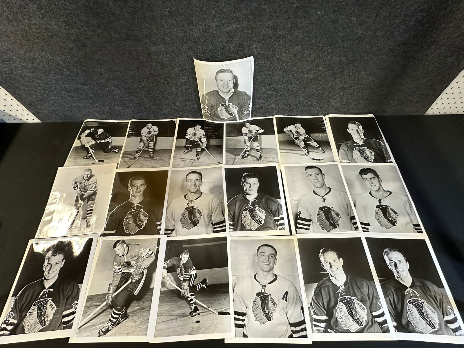 Lot 20 1950s-60s Original Team Issued 8x10 Chicago Blackhawks Photographs (1 of 6)
