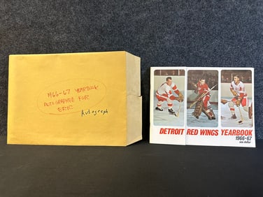 Detroit Red Wings 1966-1967 Yearbook w/ 20 Autographs & Personalizations to Eric