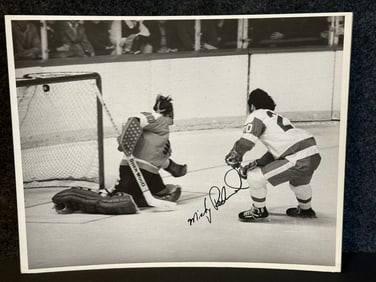 Mickey Redmond Signed 11"x14" Original Mackey Photograph Matted Print