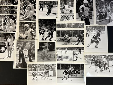 Lot 21 Original Detroit Red Wings Black & White 80s-90s 8x10 Photos by Mackey