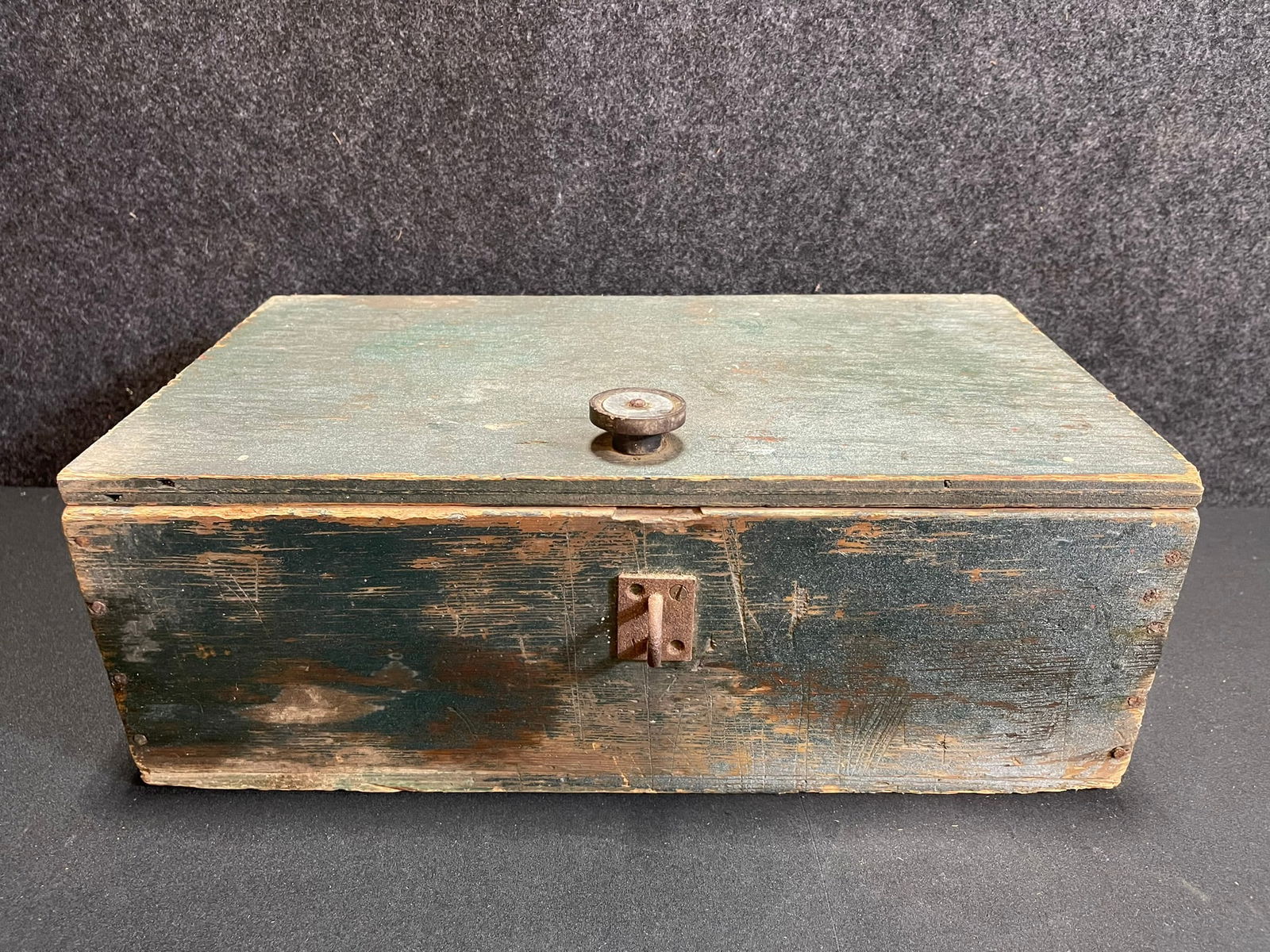 Antique Early 1900s Blue Painted Flip Top Tool Box (1 of 7)
