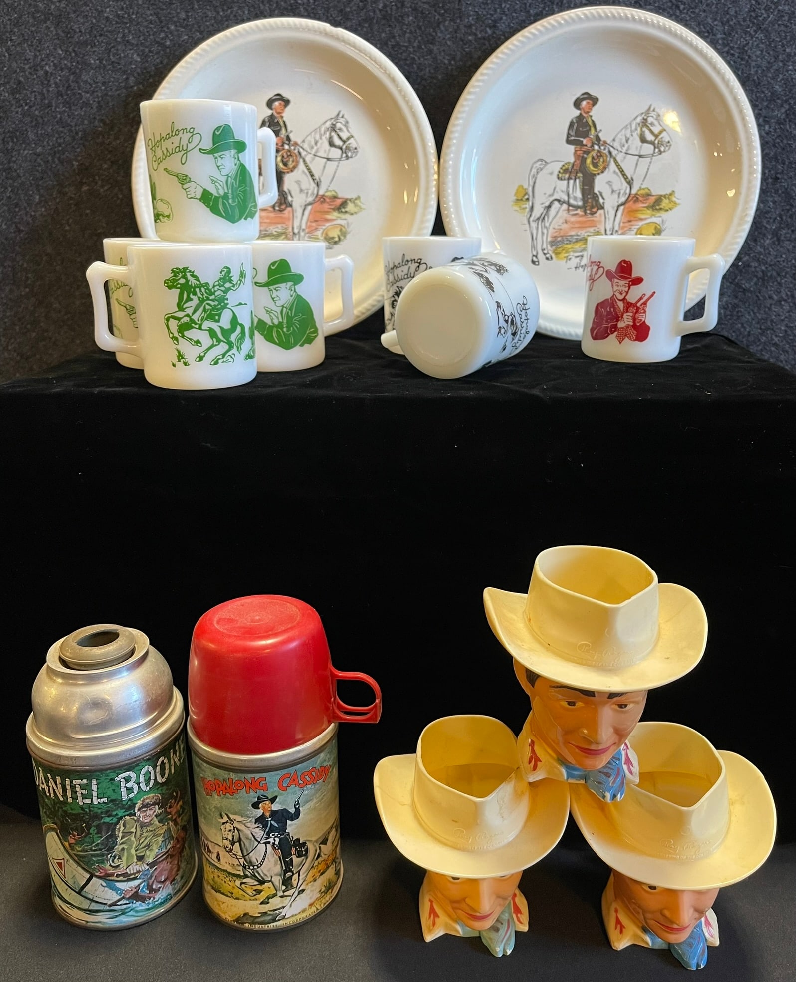14 Piece 1950s Lot Roy Rogers Cups Hopalong Cassidy Cup, Plates & Thermos (1 of 20)