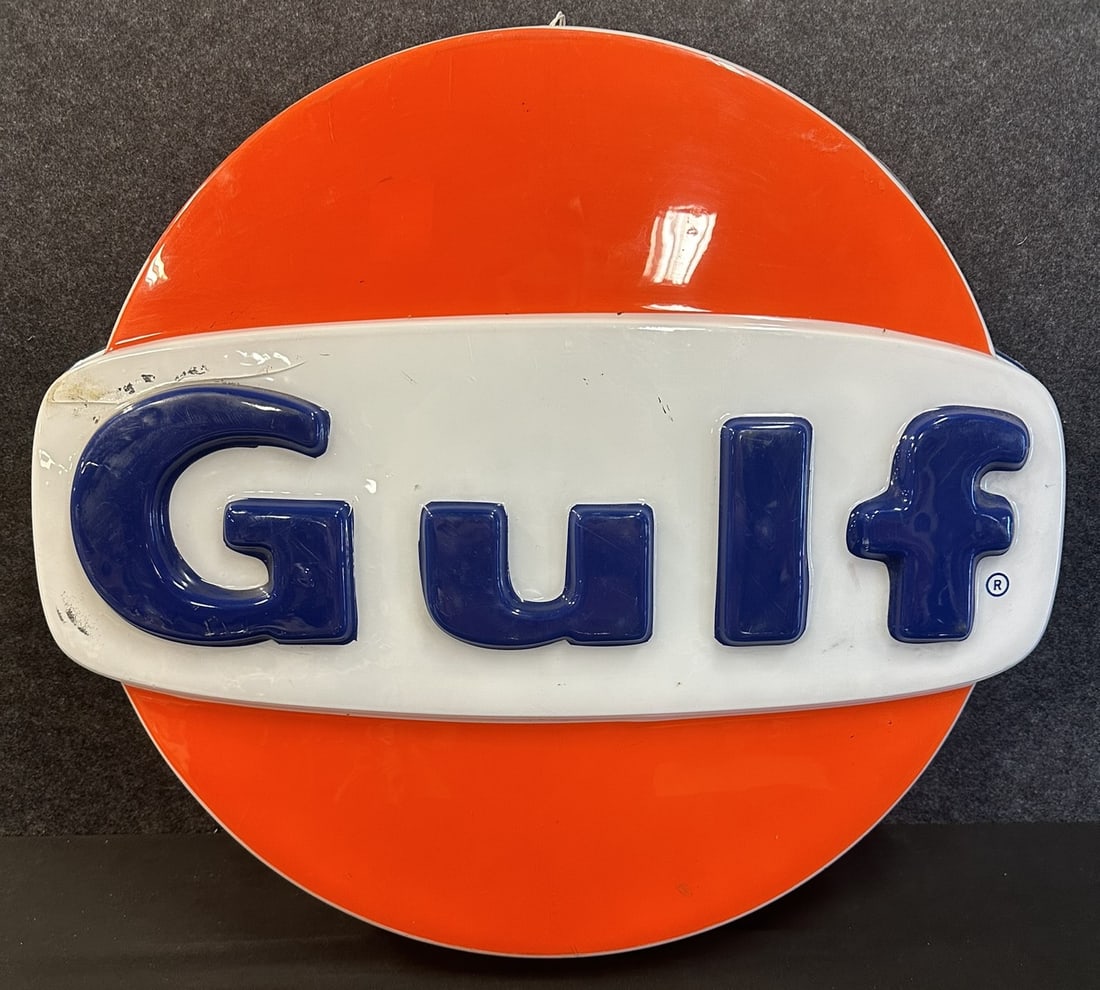 Gulf Dog Ear Ca. 60s-70s Plastic 32" Lighted Advertising Gas Service Station Sign Panel (1 of 5)