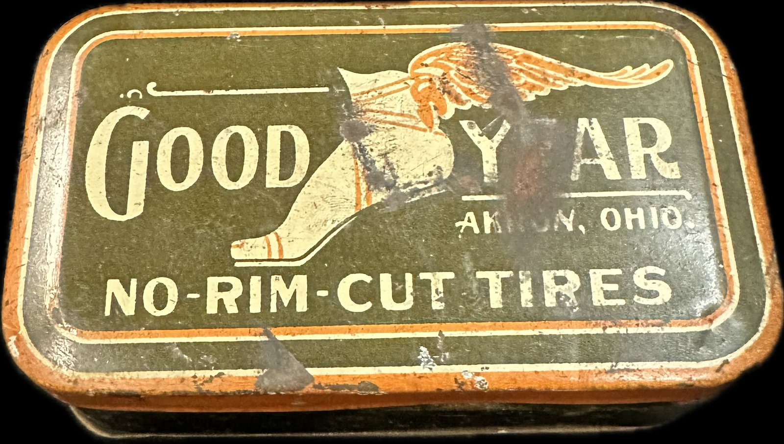 Good Year No Rum Cut Tires Akron Ohio Original 1910s Tube Repair Kit: 4.5" x 2.75" x 1.5"