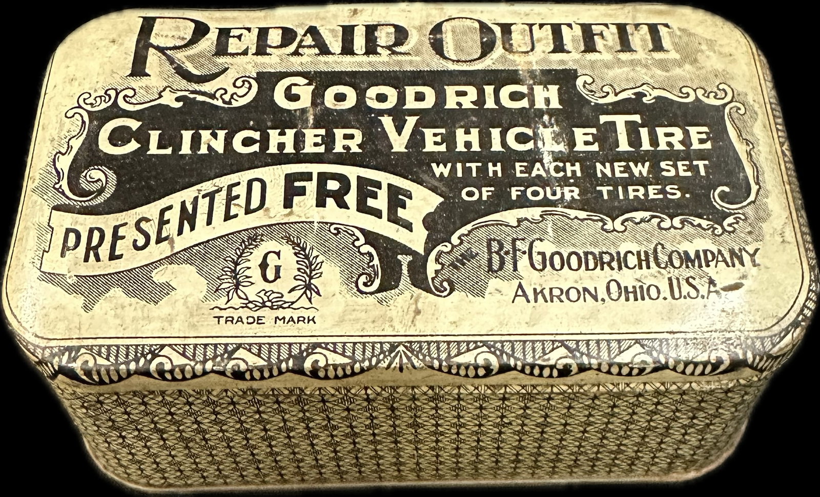 Goodrich Clincher Vehicle Tire Repair Outfit Tube Repair Kit: 4.5" x 3" x 2"