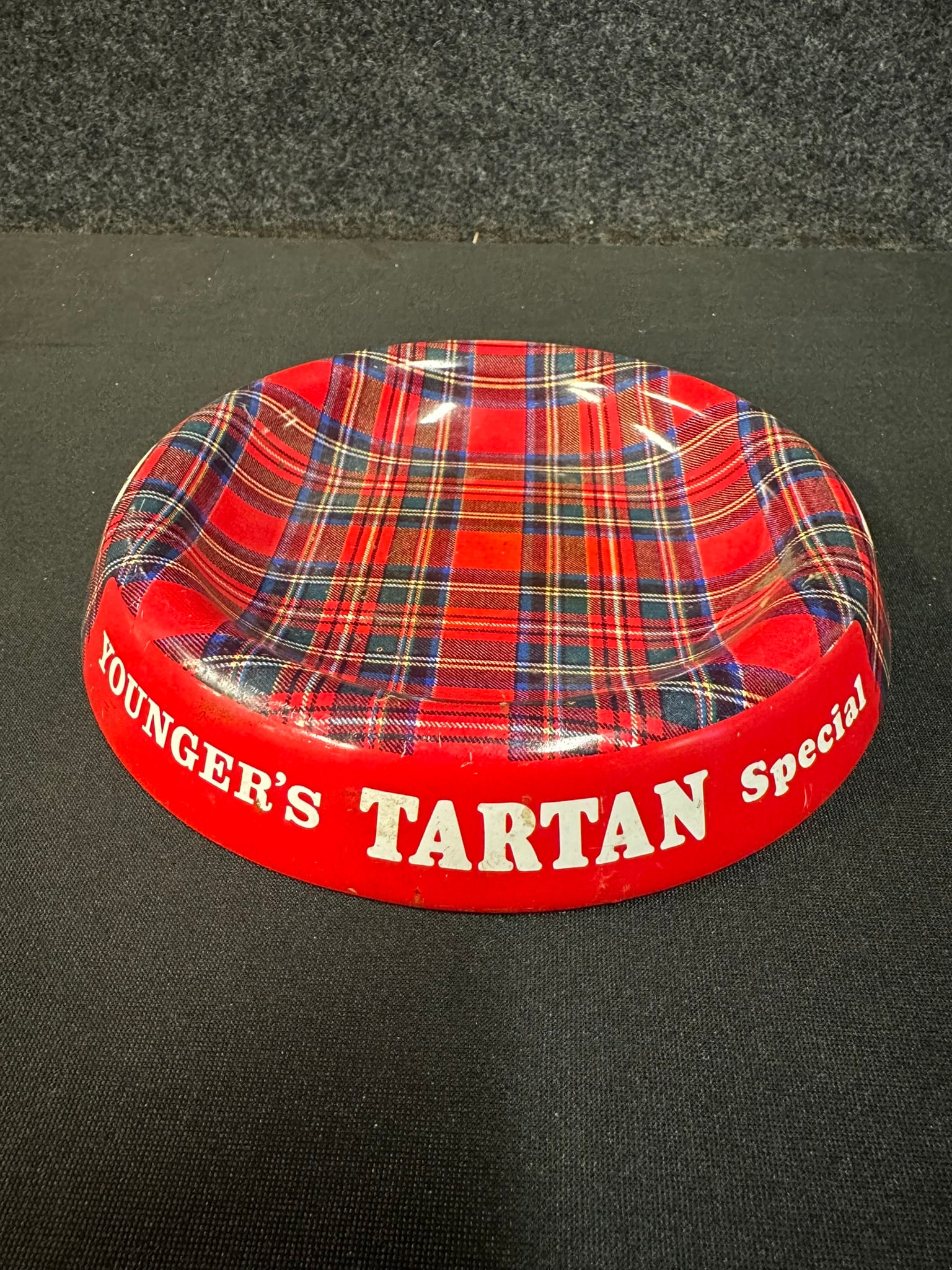 Younger's Tartan Special Original 1960s Plaid Advertising Metal Smoking Ashtray (1 of 7)